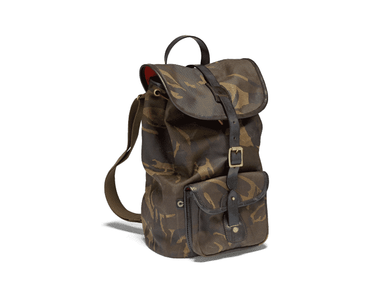 Croots Rucksack: Was kann ich erwarten? 1 Ein mittig platzierter Croots Rucksack in Camouflage-Optik
